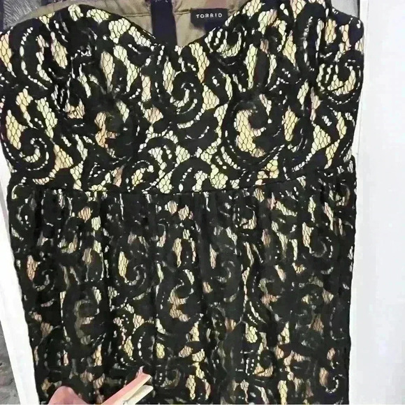 Torrid Black Floral Lace Nylon Sleeveless Dress Size 12 * As IS - Picture 11 of 11